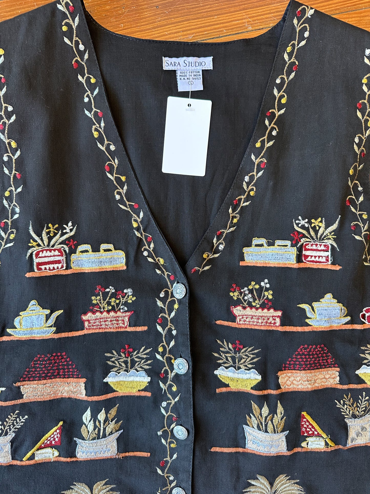 90's Oversized Cottage Shelf Vest - SMALL