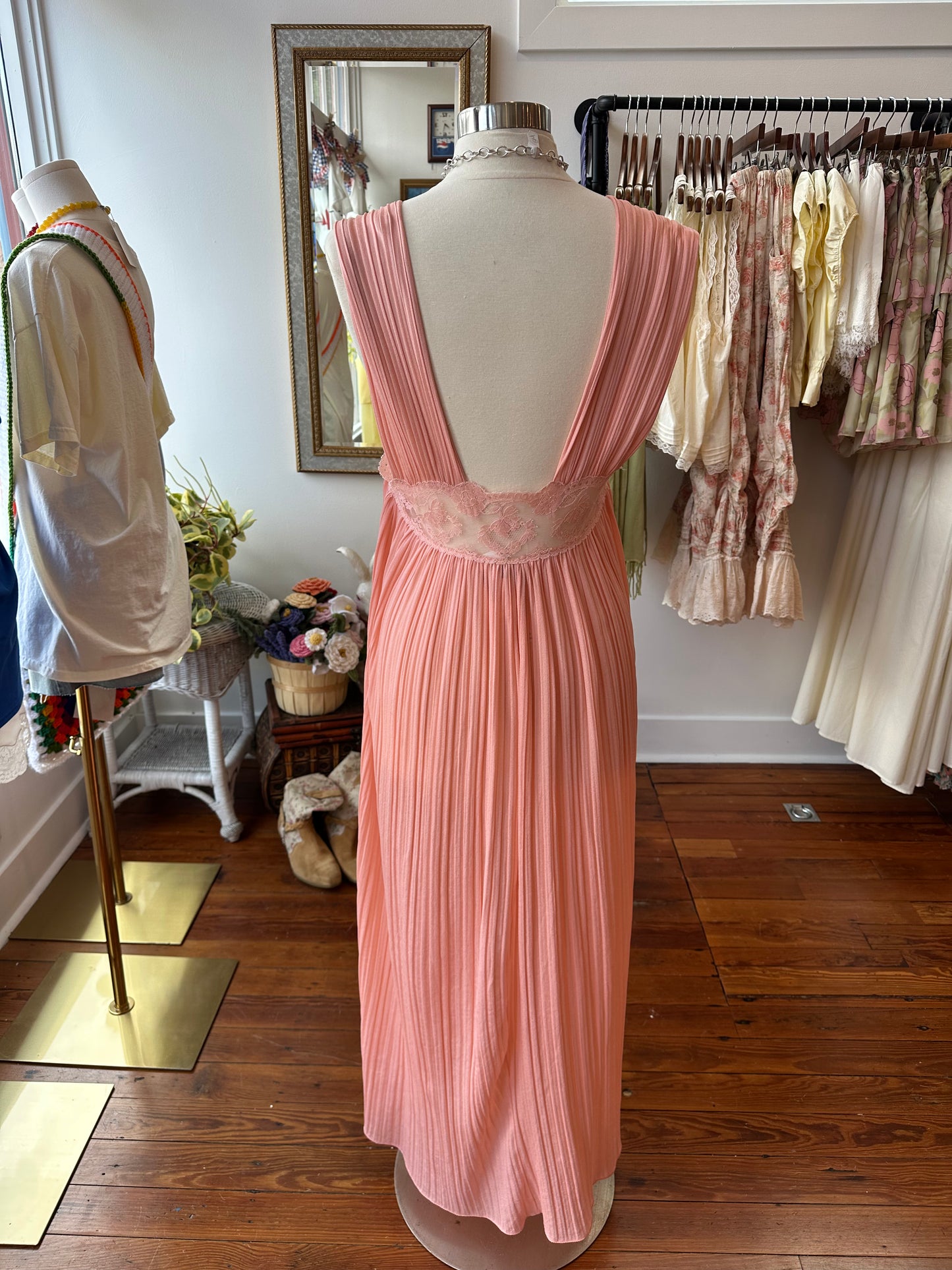 1970's Peach Shift Slip Dress - LARGE
