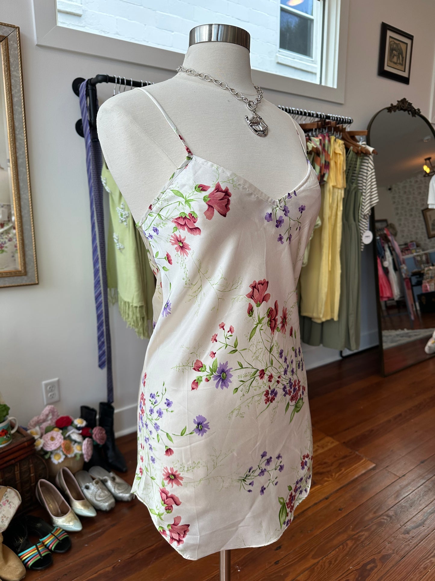 90's/Y2K White Floral Slip Dress - SMALL