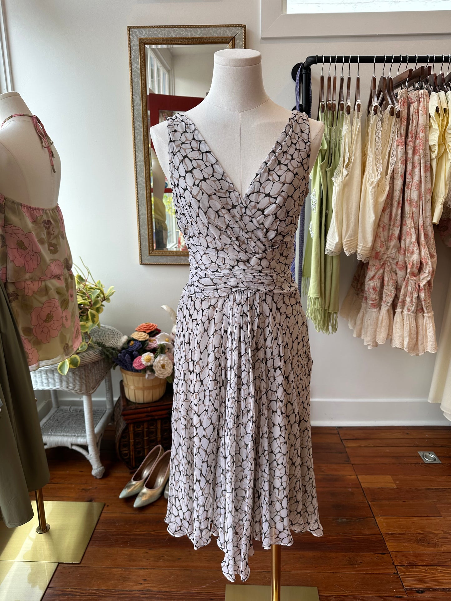 90's 100% Silk Pebble Print Dress - 4