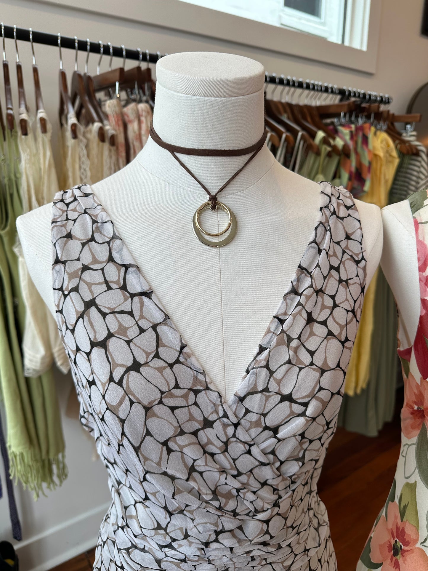 90's 100% Silk Pebble Print Dress - 4