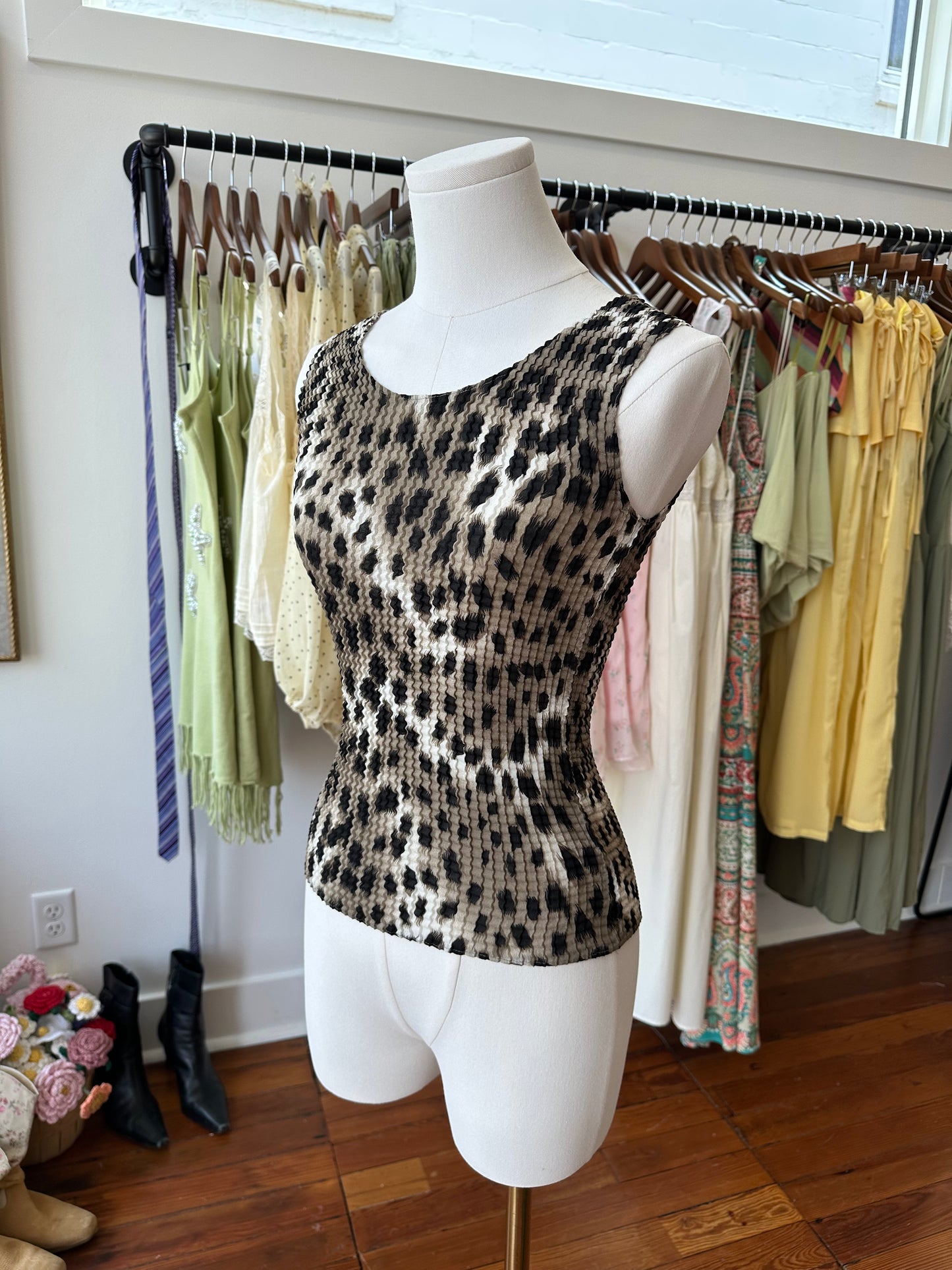 90s/Y2K Snow Leopard Tank - PP/XS