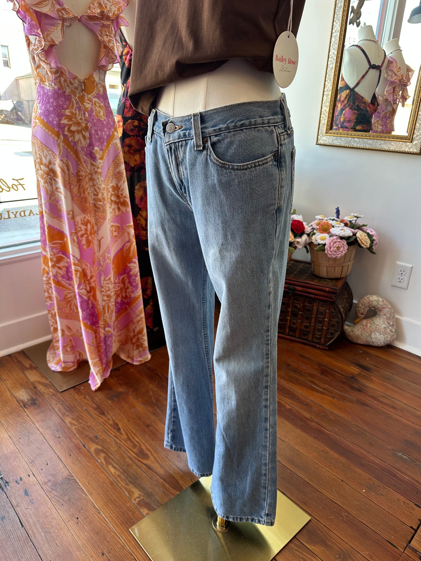 Y2K Flare Levis - Size 2