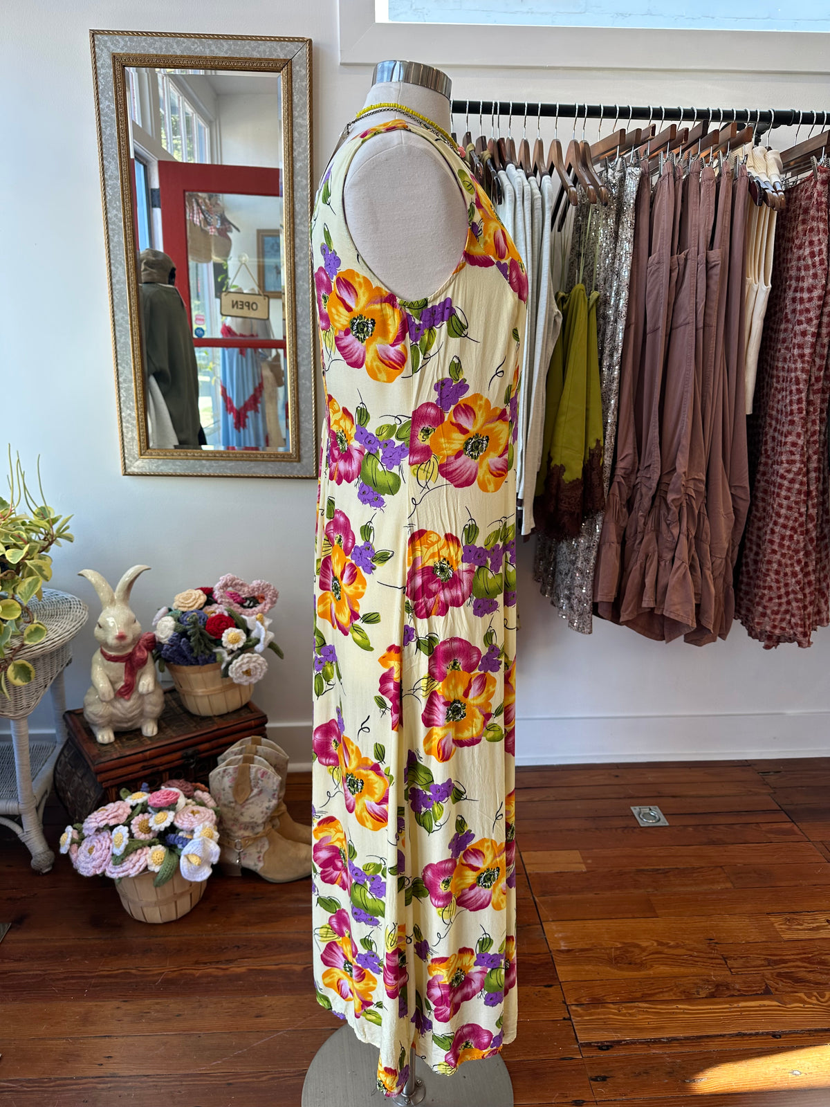90's Butter Floral Maxi - MEDIUM