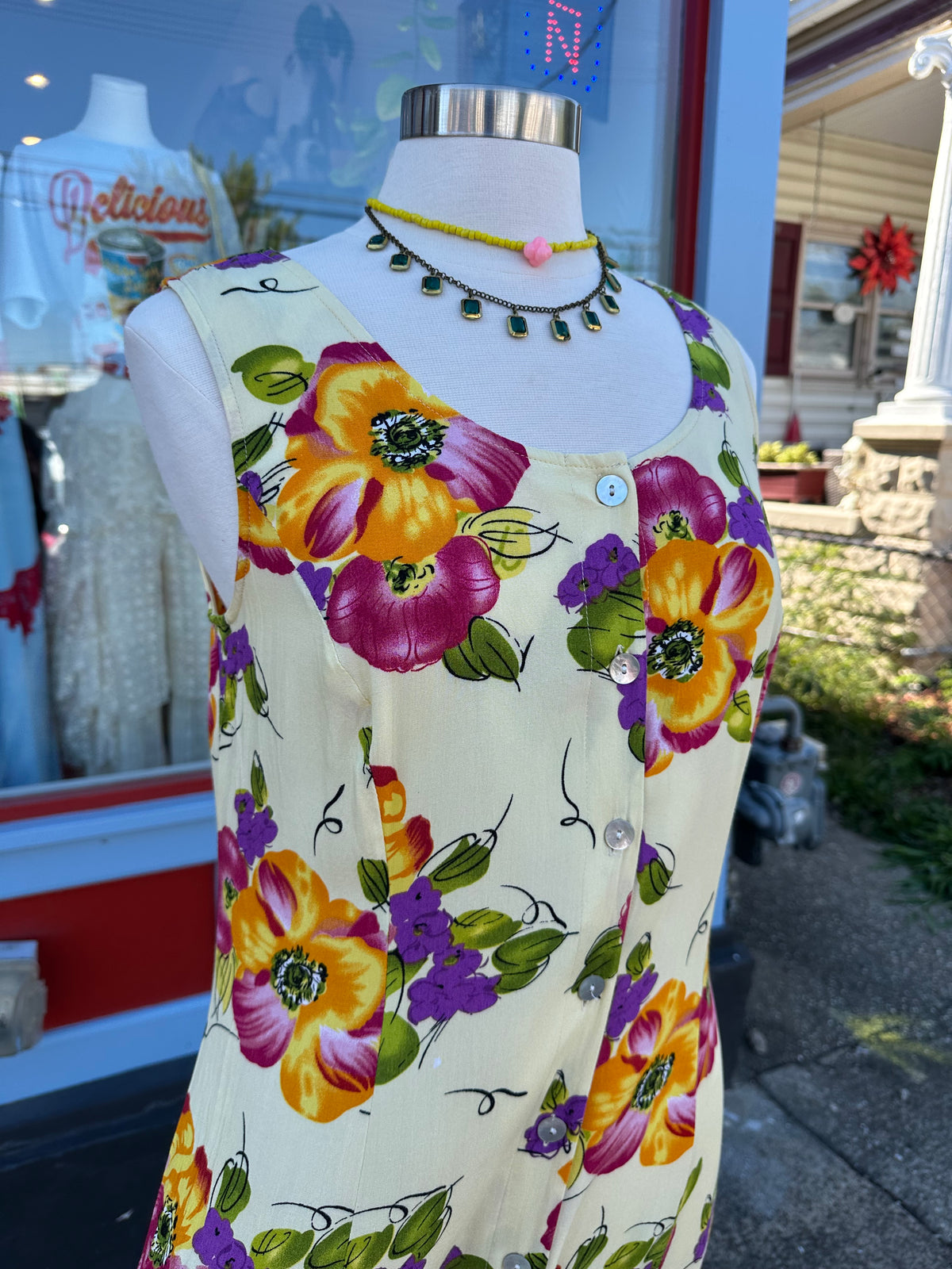 90's Butter Floral Maxi - MEDIUM