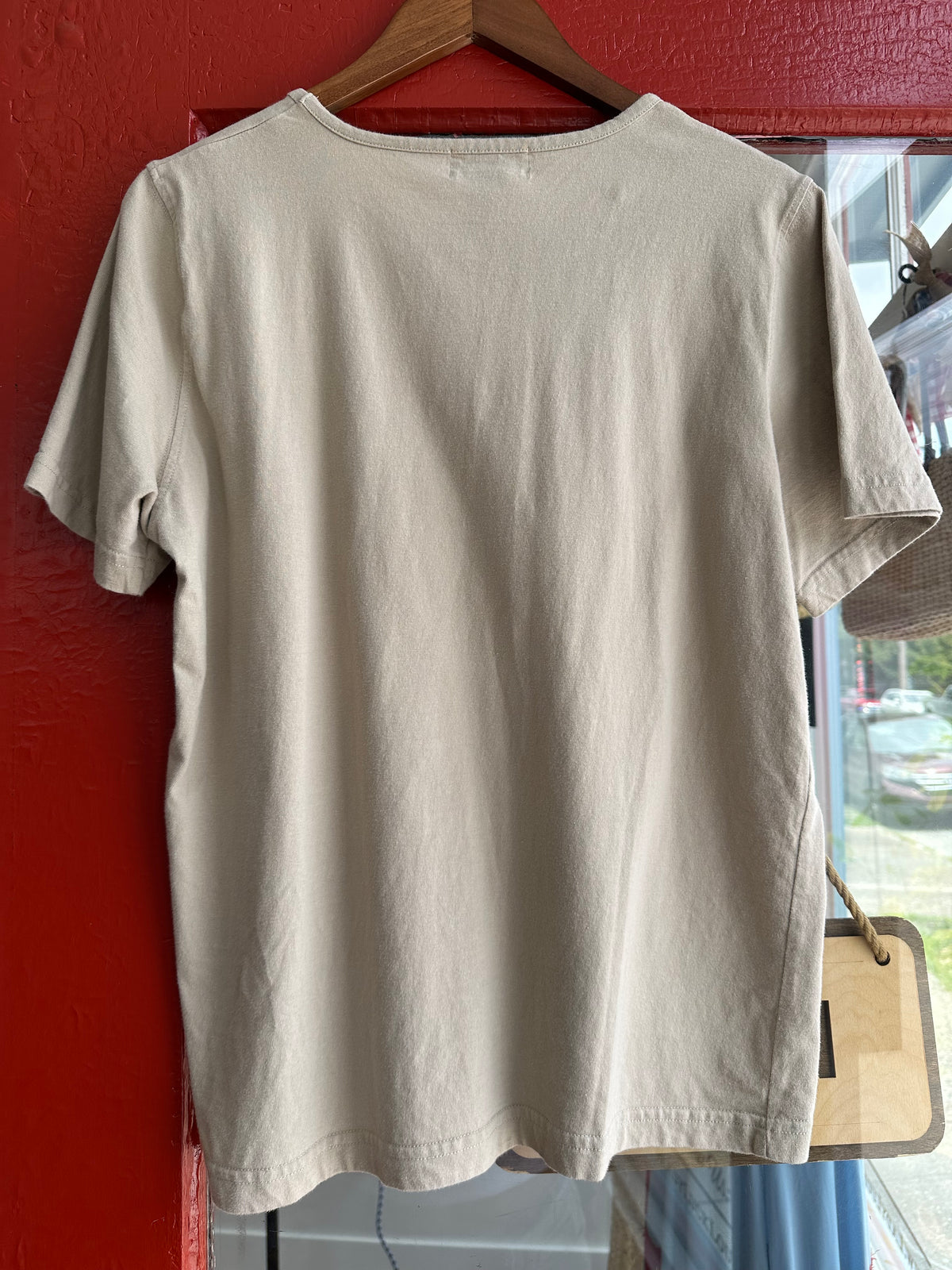 90's Embroidered Tee - LARGE