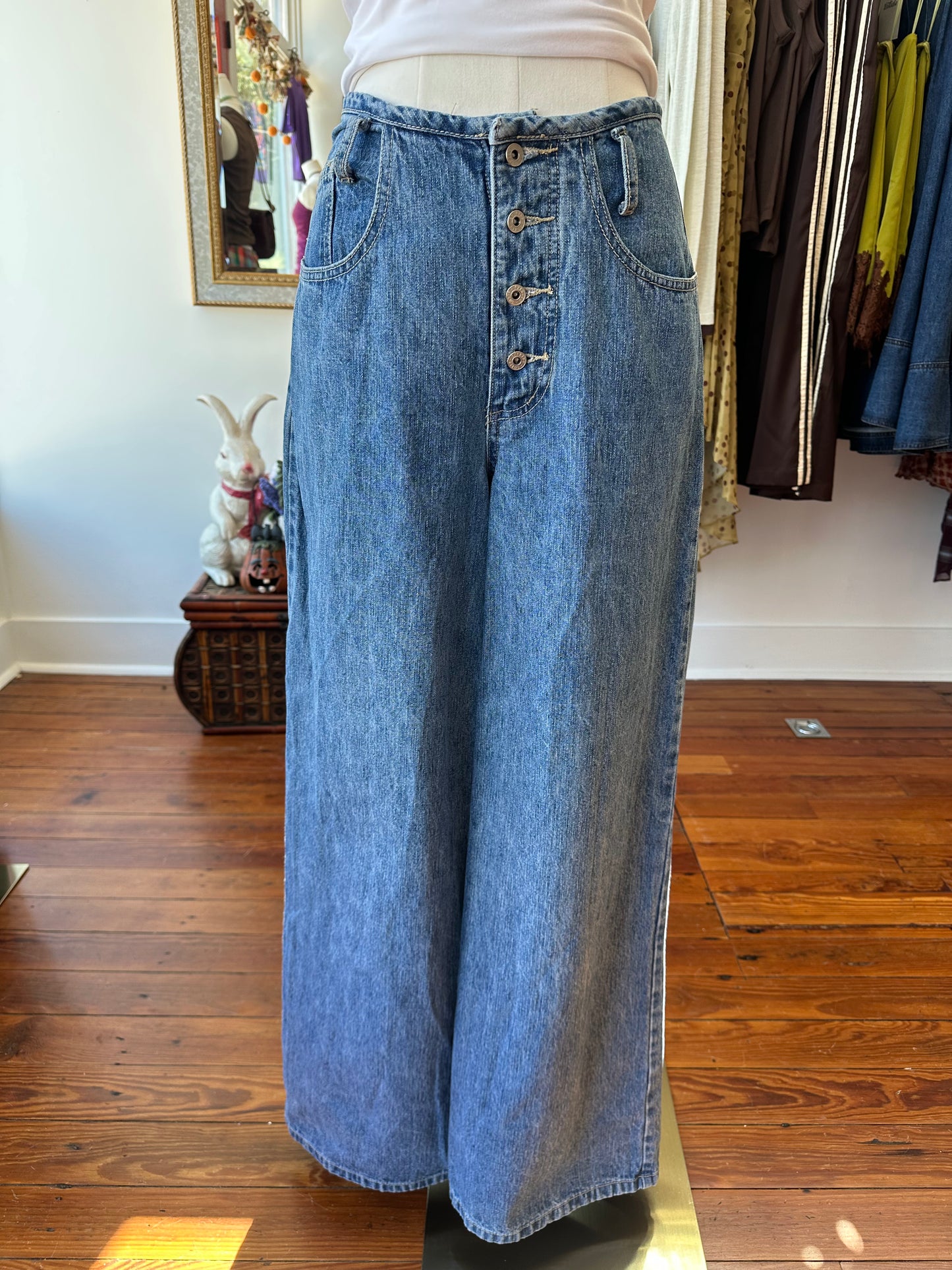 Vtg 90's Wide-Leg Jeans - 3/4