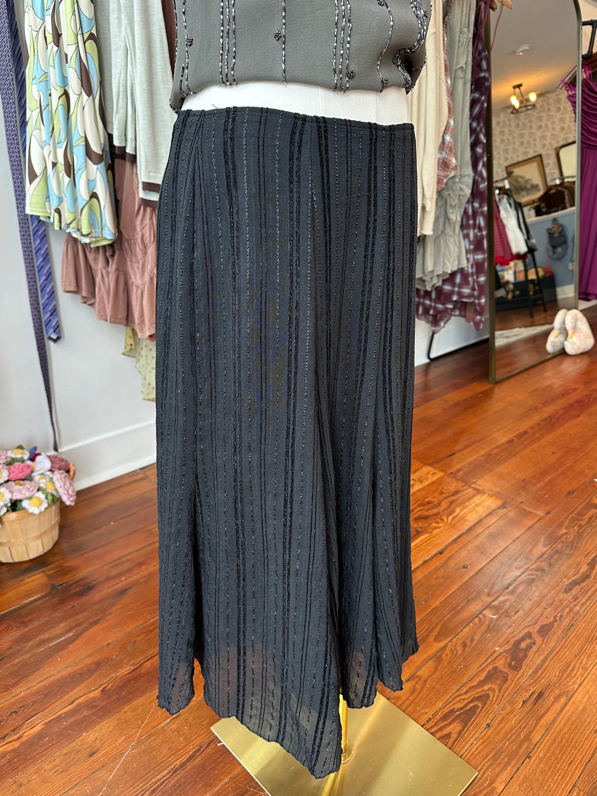 90's/Y2K Textured Black Midi Skirt - 6