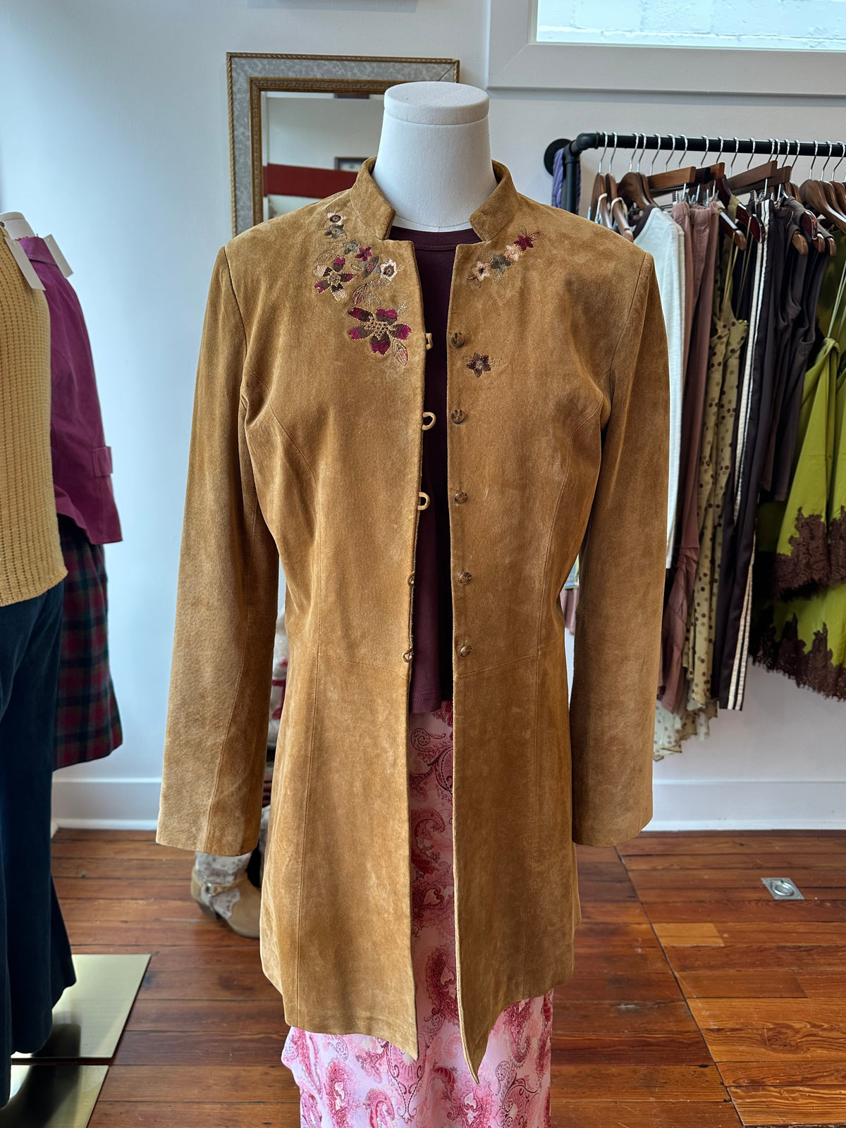 90's/Y2K Suede Embroidered Coat - 10