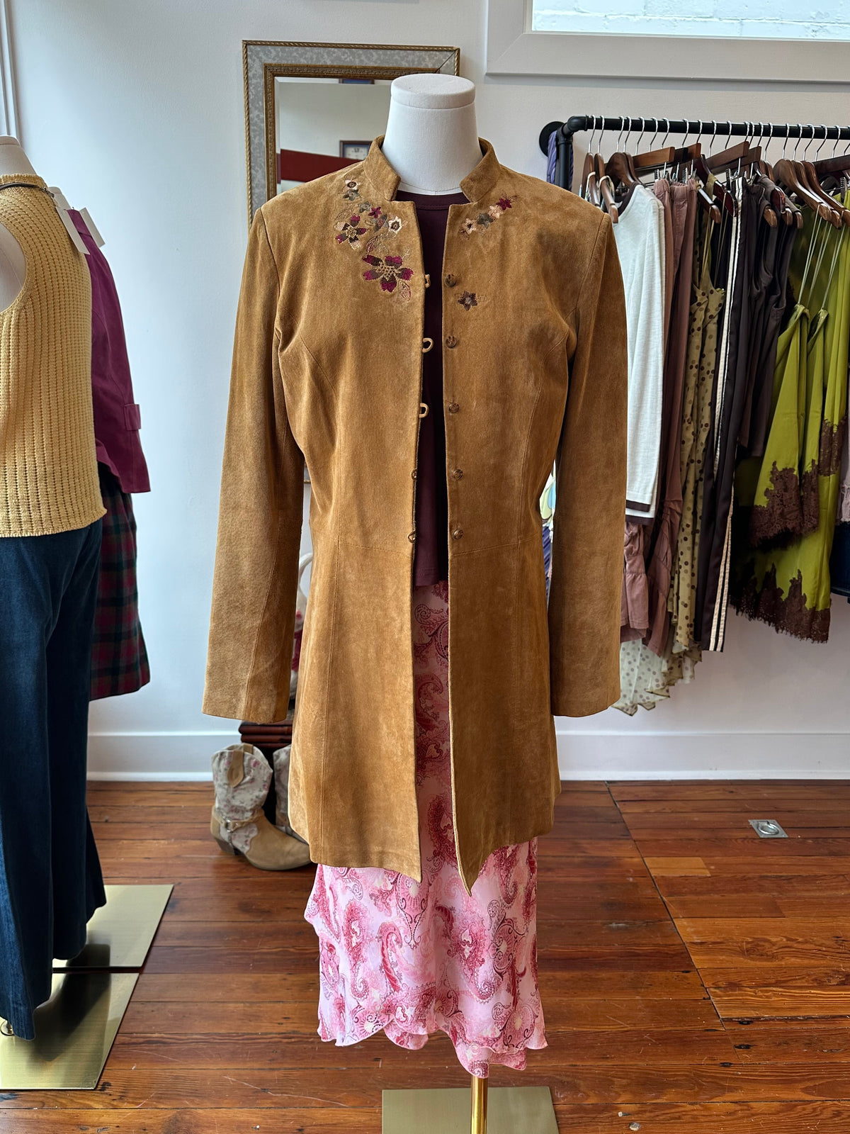 90's/Y2K Suede Embroidered Coat - 10