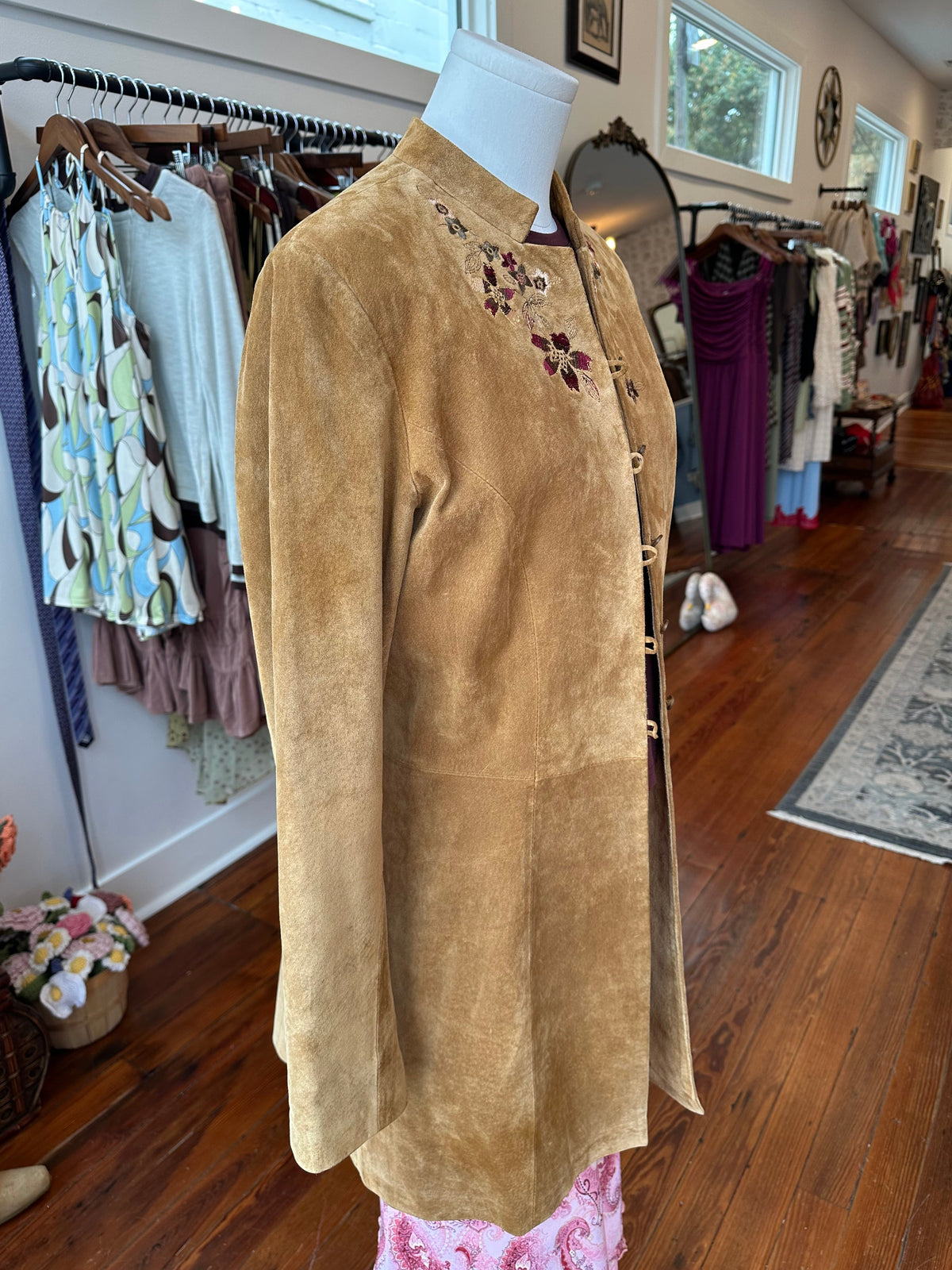 90's/Y2K Suede Embroidered Coat - 10