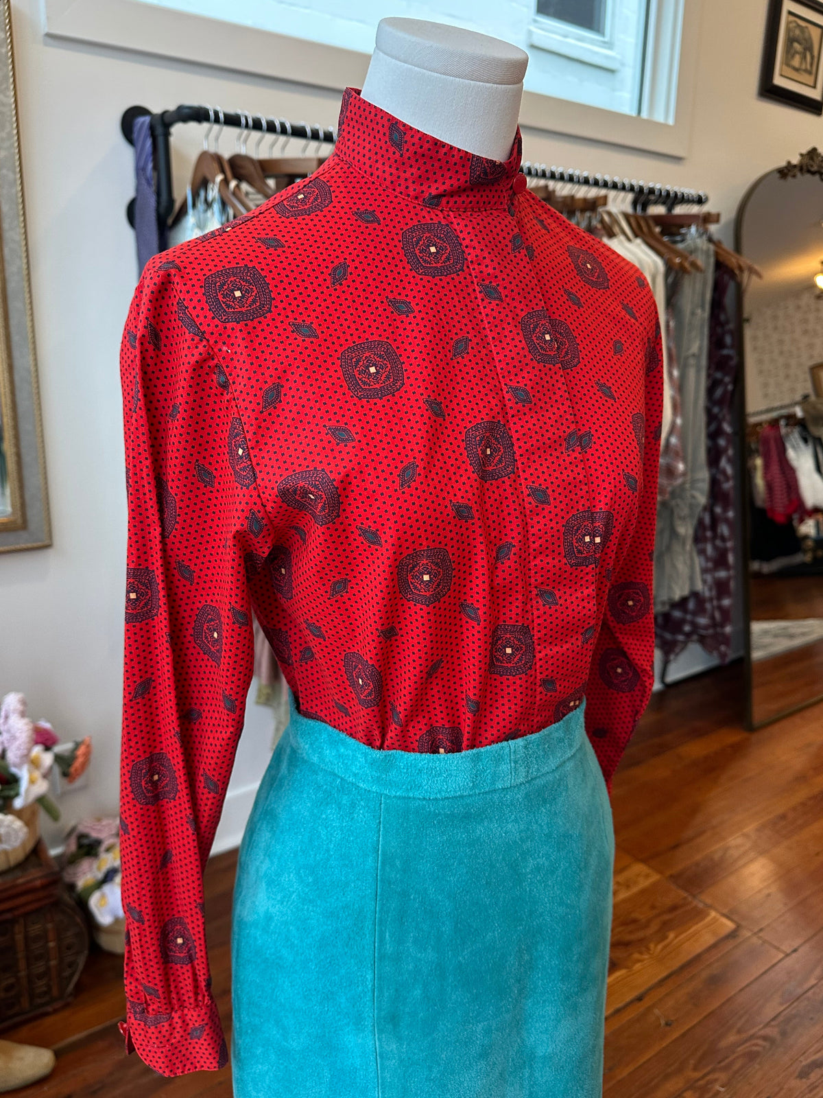 70's/80's Printed Blouse - XS/SMALL