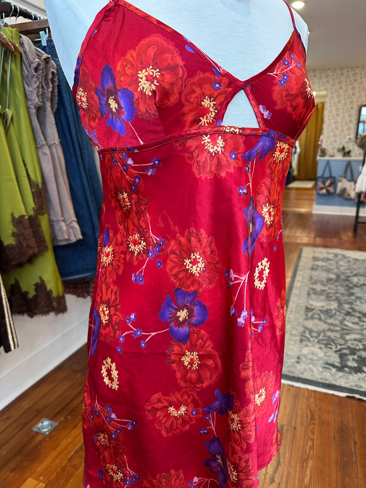 90's/Y2K Red Floral Slip Dress - SMALL