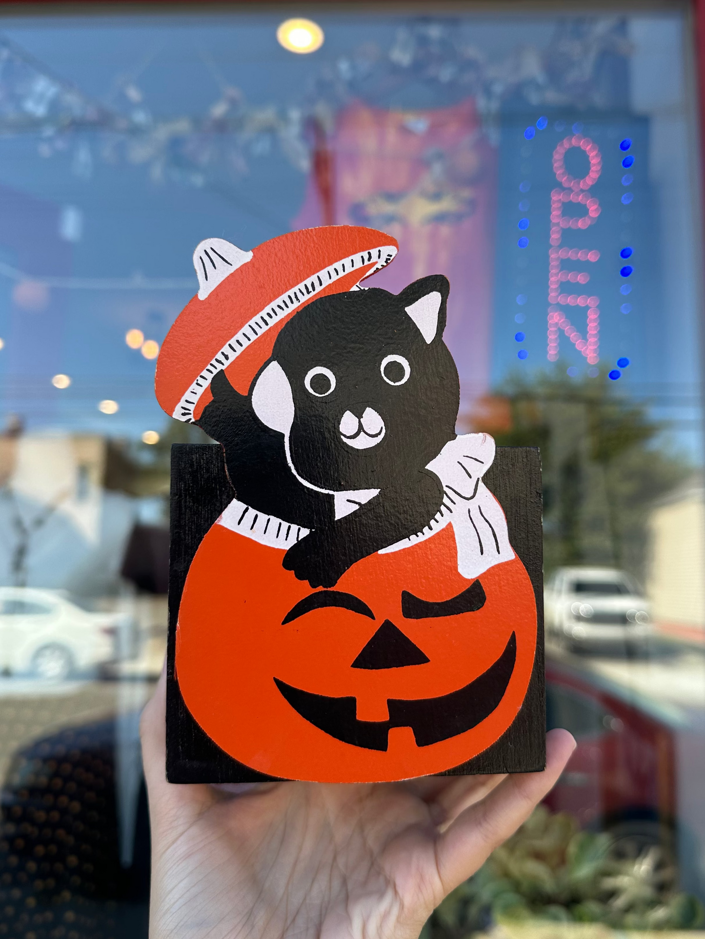 90's/Y2K Retro Halloween Box