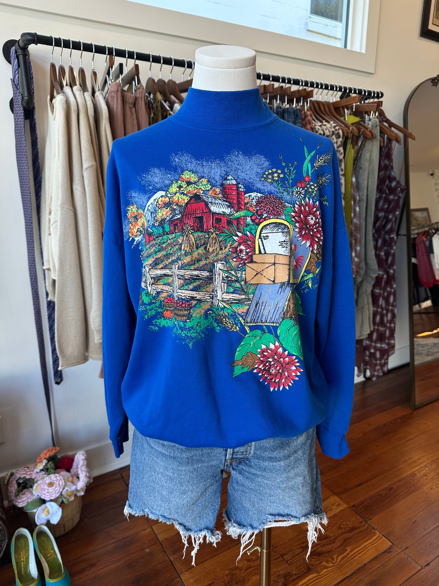 90's Farm Sweatshirt - MEDIUM