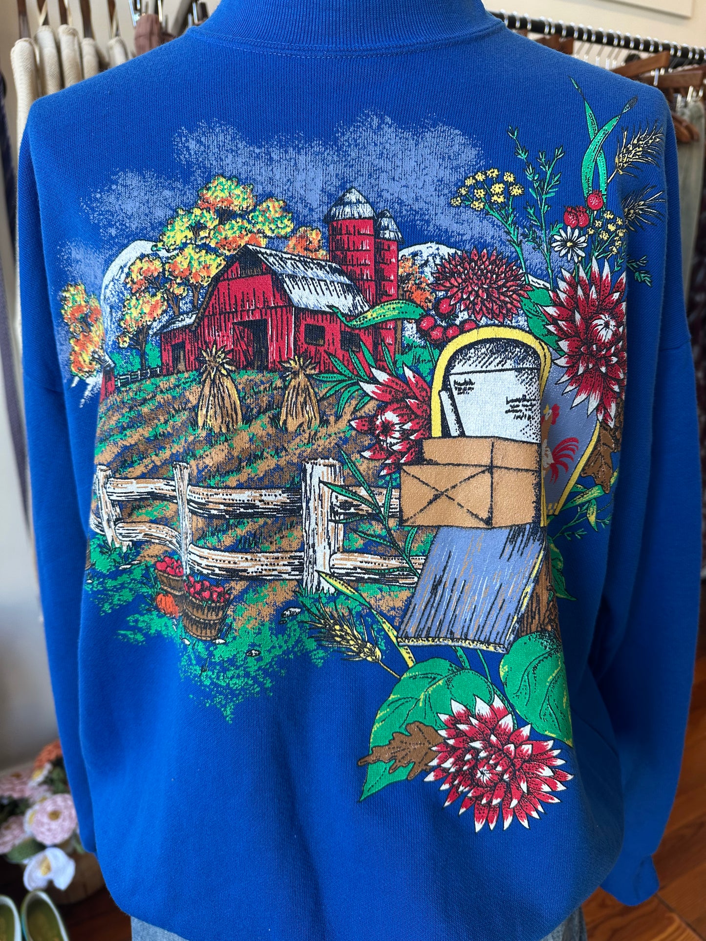 90's Farm Sweatshirt - MEDIUM
