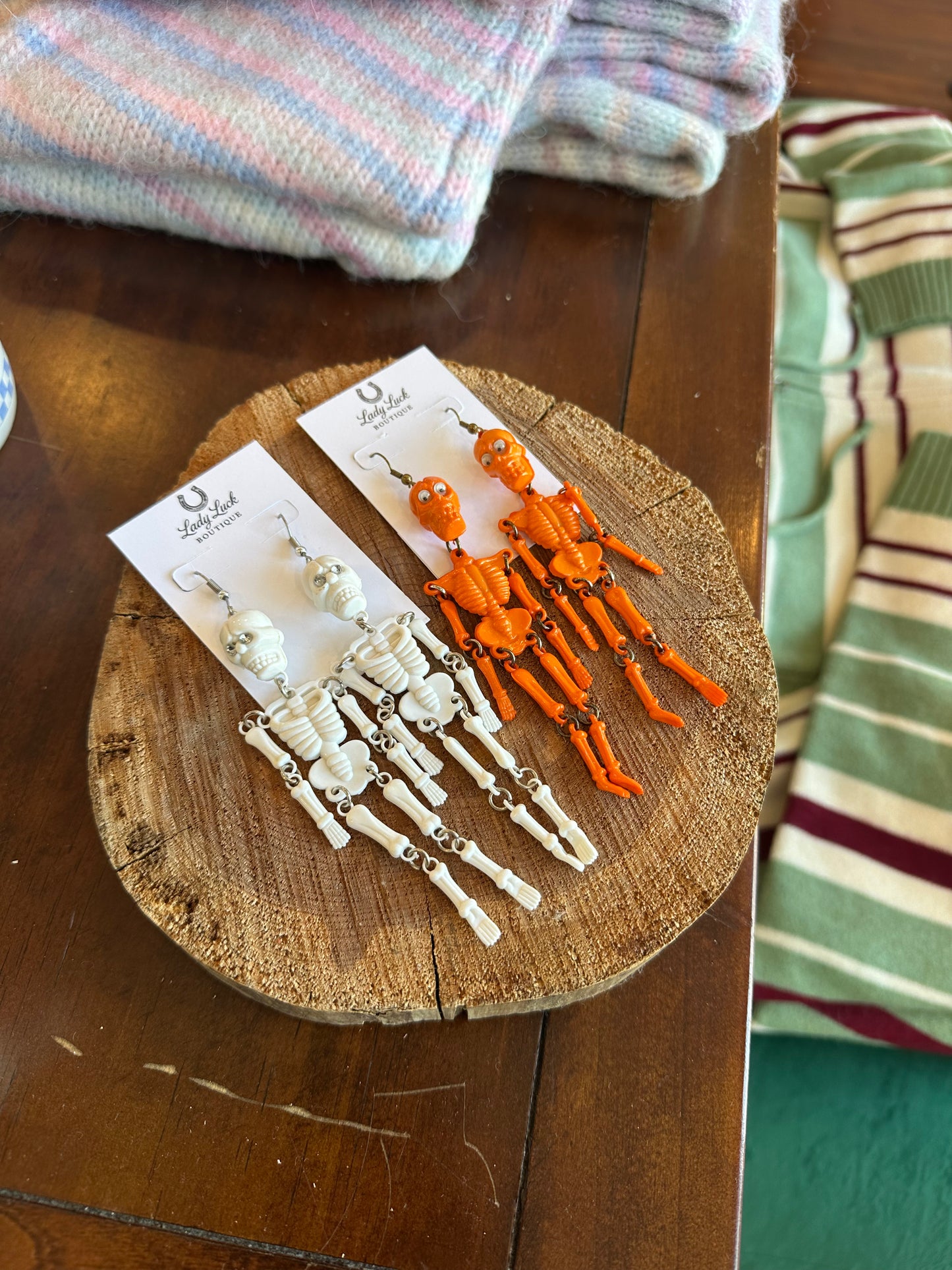 Vintage 80s/90s Skeleton Earrings