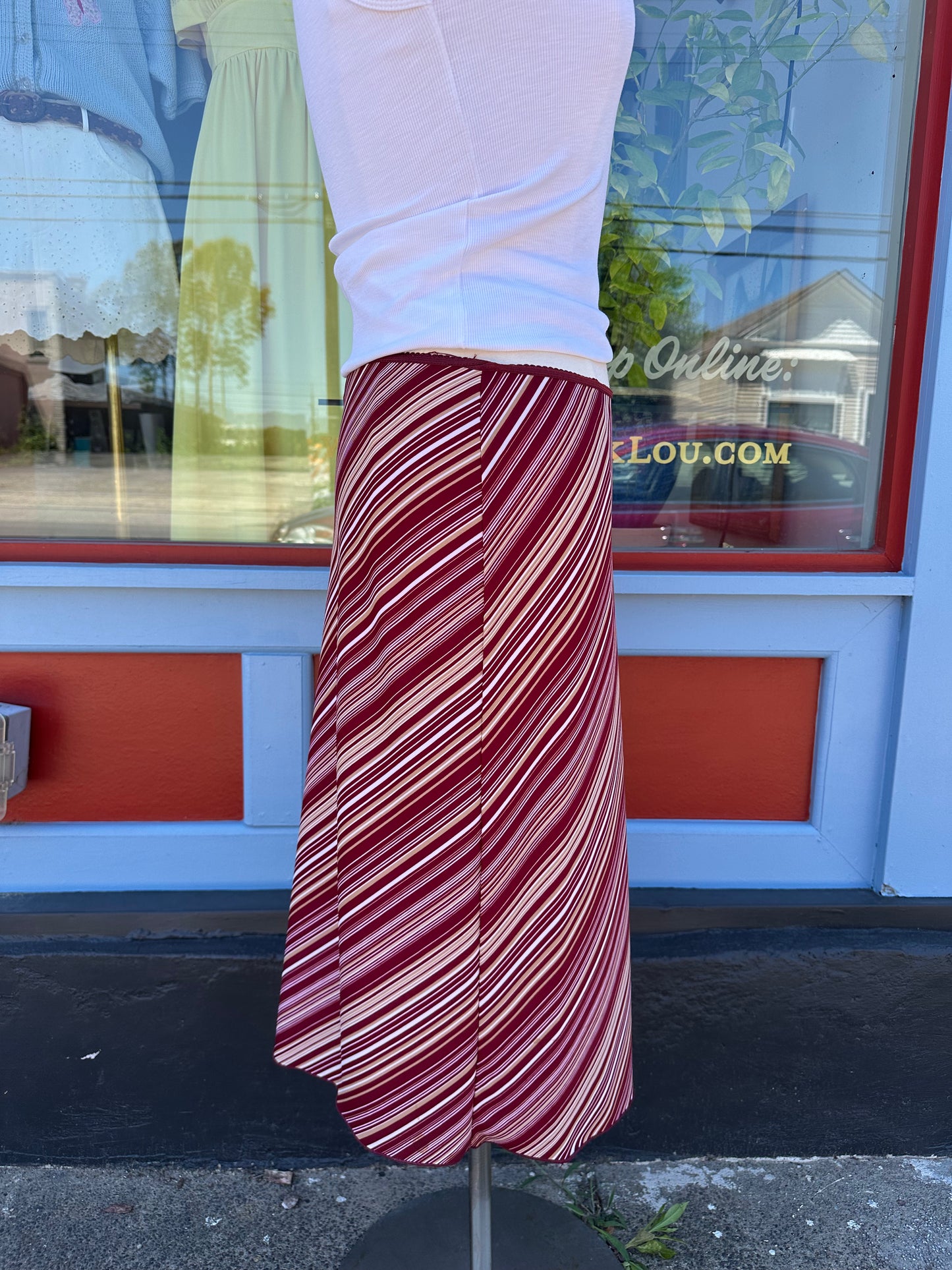 90's Cherry Striped Midi USA - MEDIUM